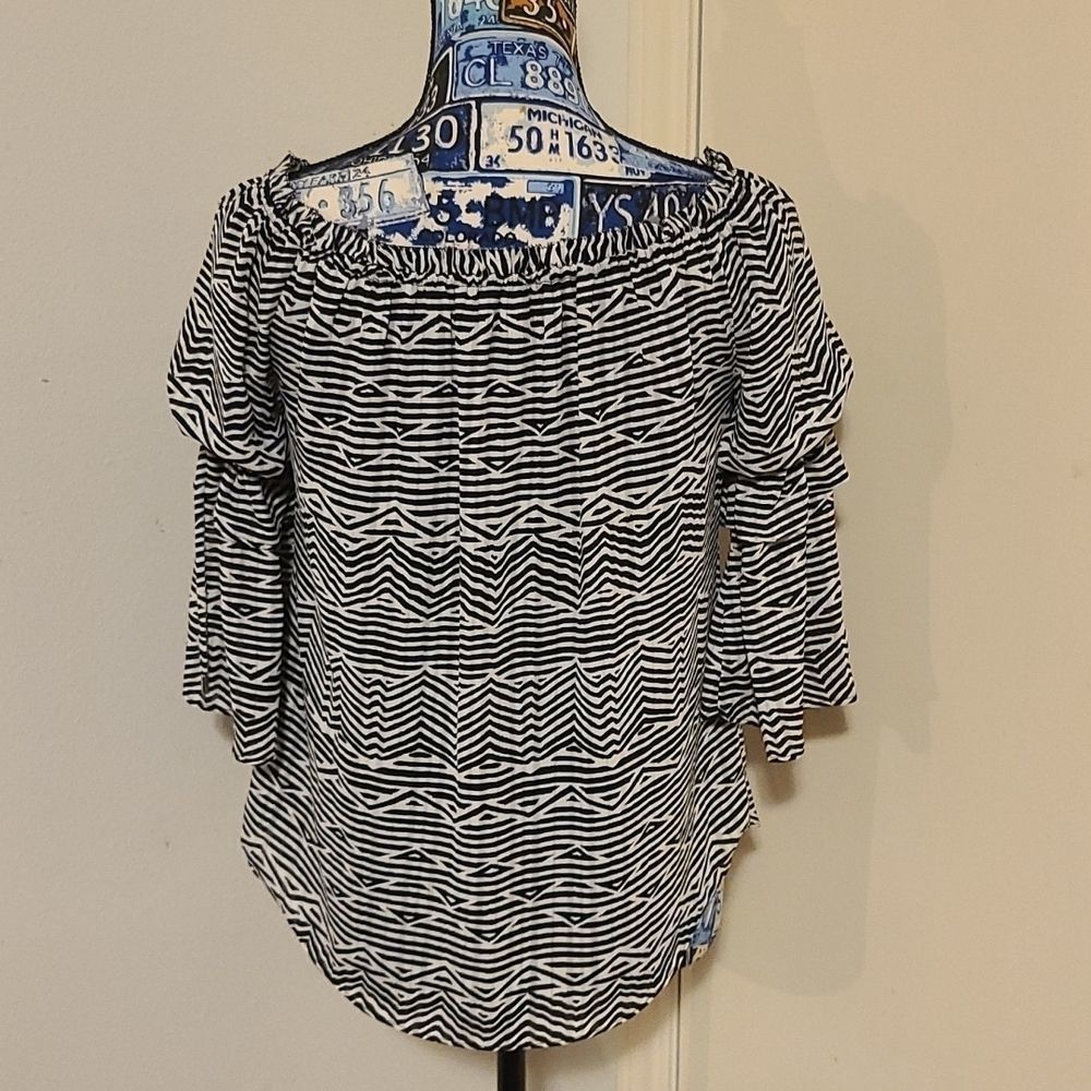 WHBM TOP - Picture 8 of 10